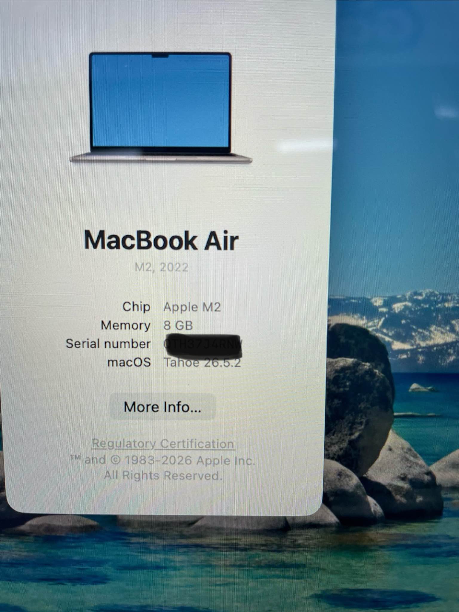 MacBook Air M2 8gb memory 256gb storage 99% smooth