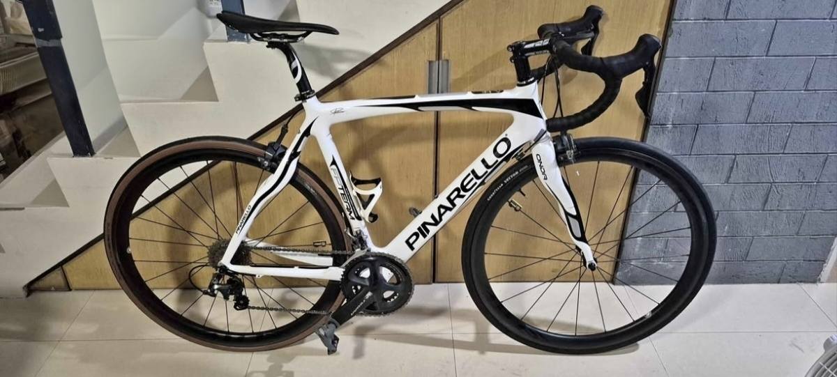 Pinarello FP Team road bike for sale with Shimano Ultegra R8000