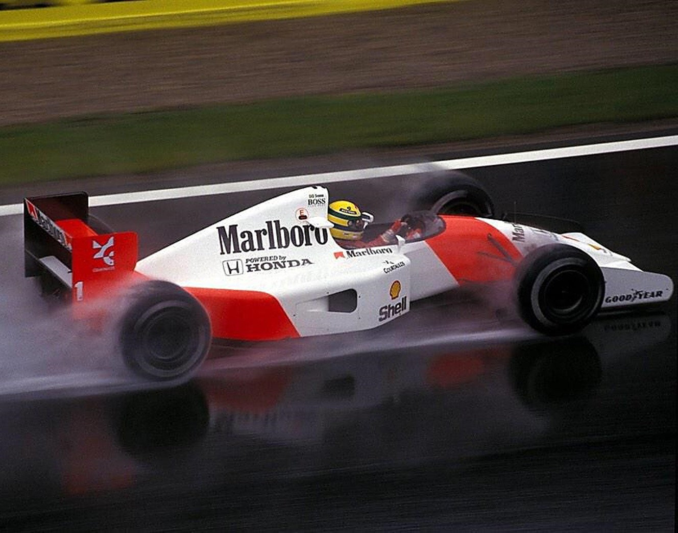 Ayrton Senna McLaren-Honda V12, MP4/7A Spanish Grand Prix 1992