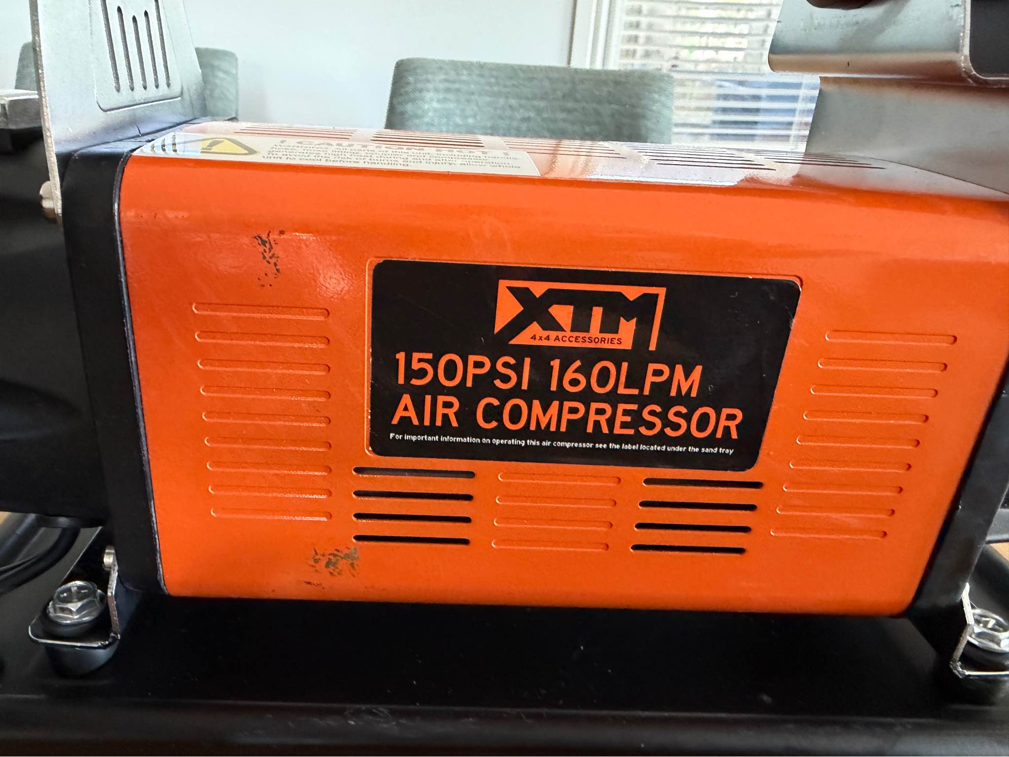 XTM 12V Air Compressor - Air Compressors - Lower Hutt, New Zealand ...