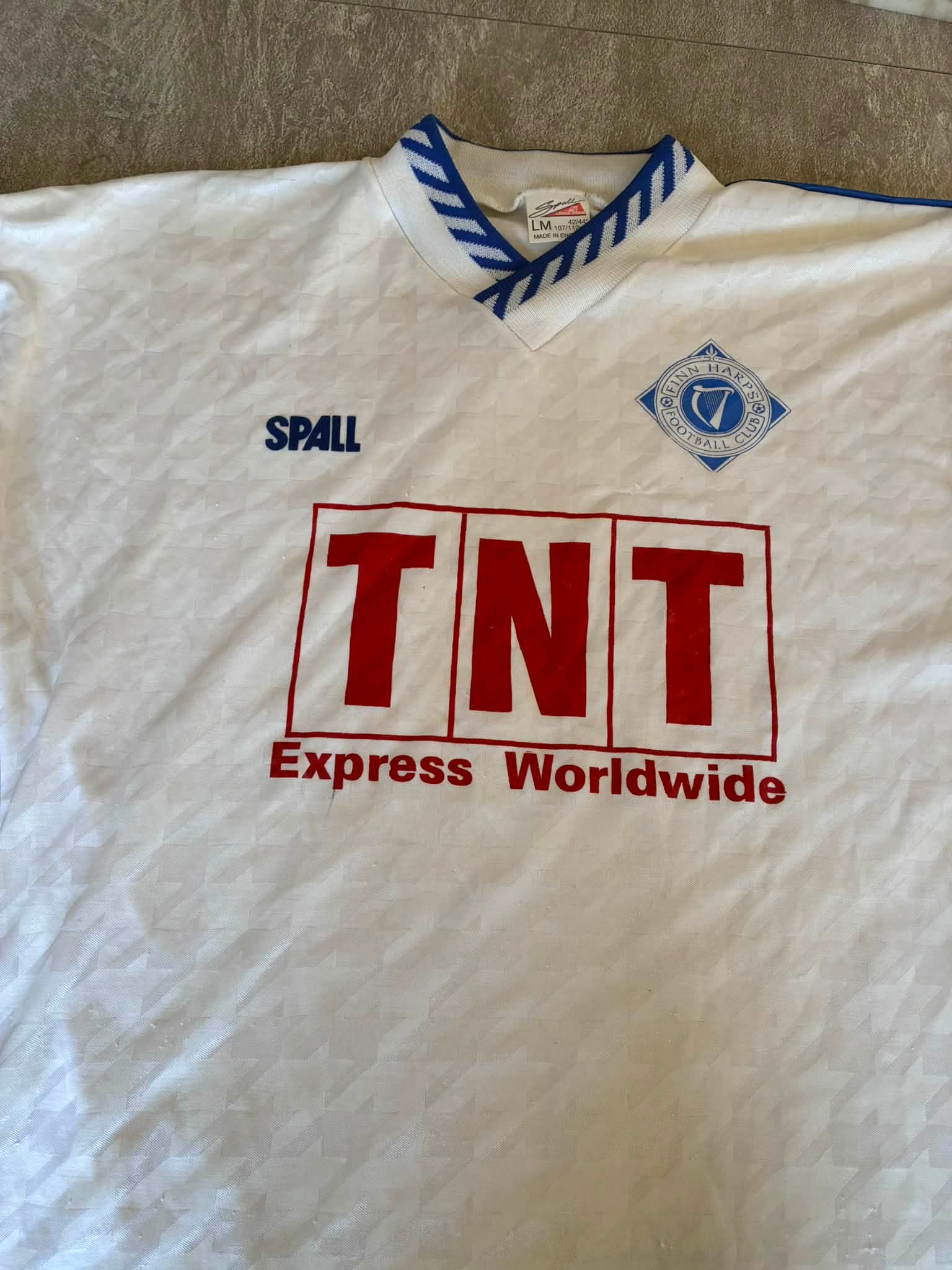 Another trip to the back of the wardrobe. 95/96 I think