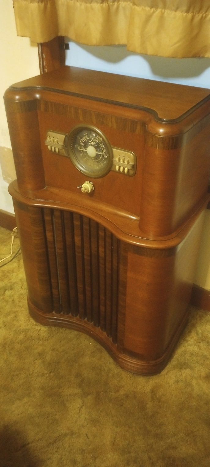 Restoring an old Zenith 8s463 tube radio