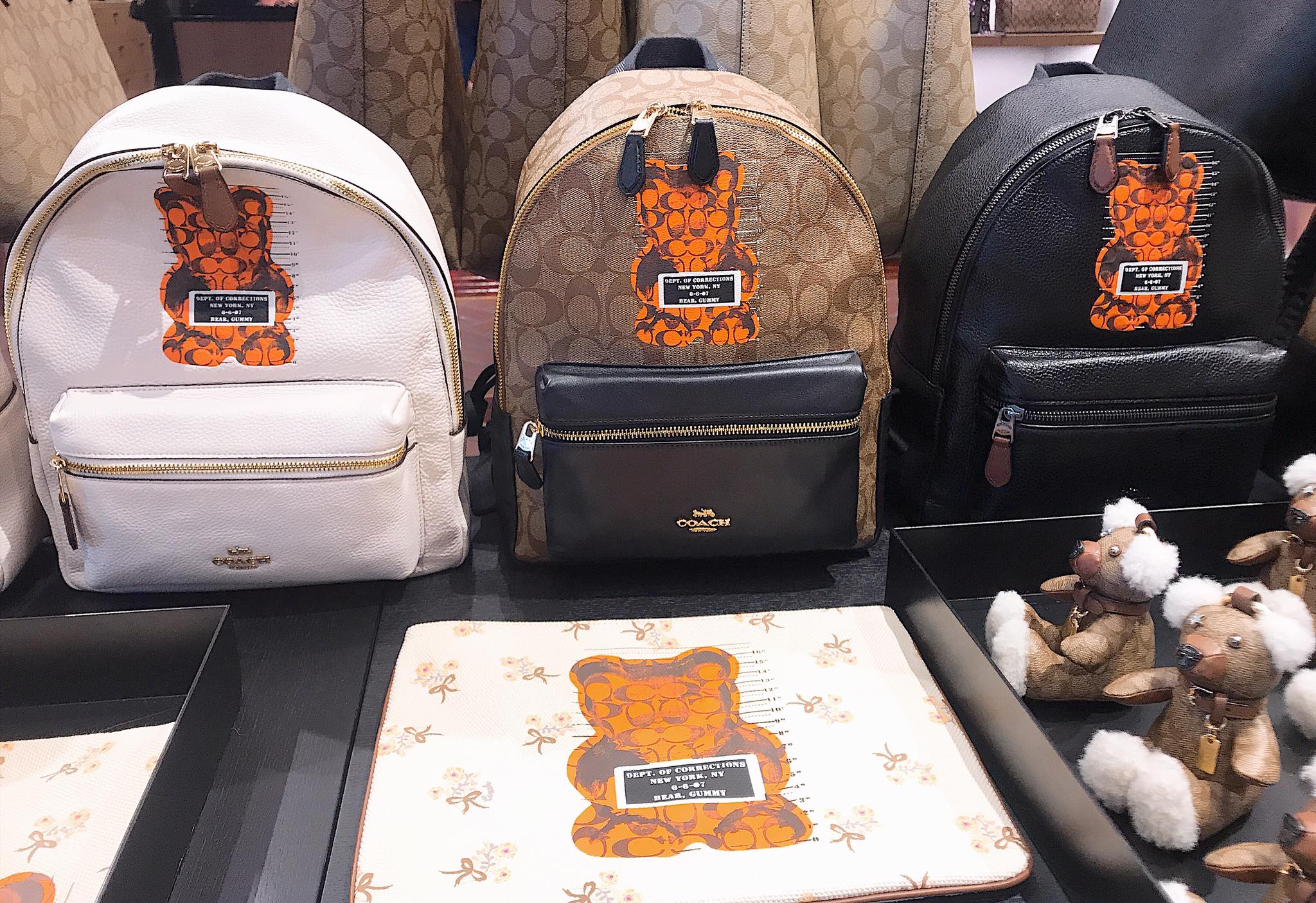 美品】coach ガミーベアナップサック・リュック クマ Gumm Bear 公式 