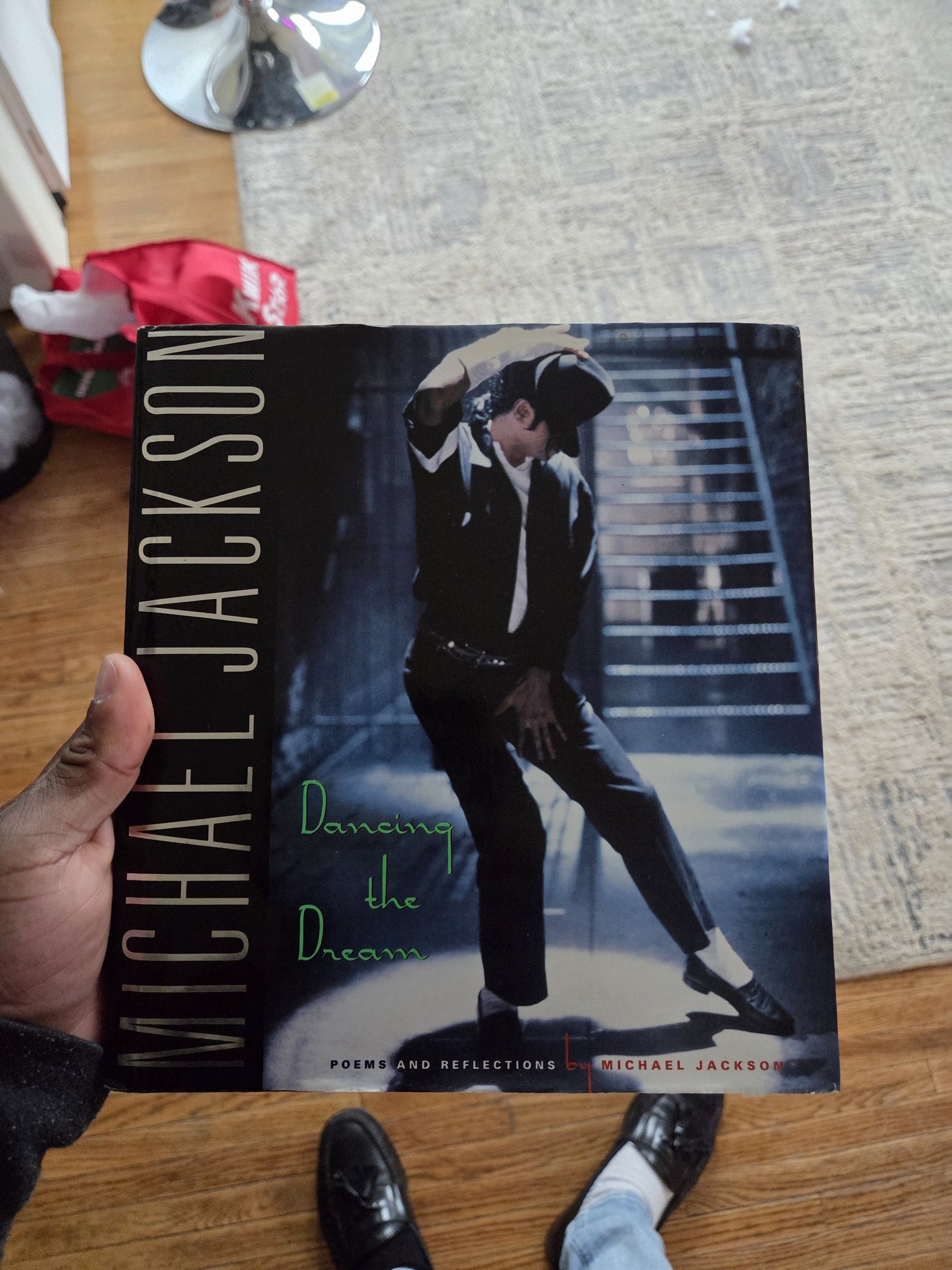 Can fans help reprint Michael Jackson's 'Dancing the Dream' by
