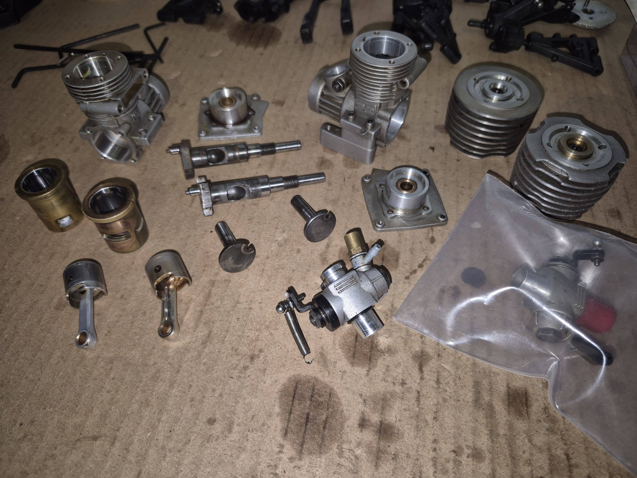 Is MPJET still producing 0.061 RC engine parts?