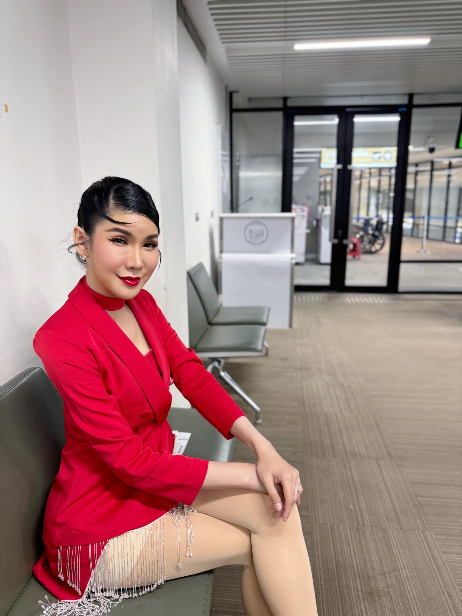 Kitja Phalaphon - ฟ้ามีบิน ️ เจอกันกรุงเทพมหานคร... | Facebook