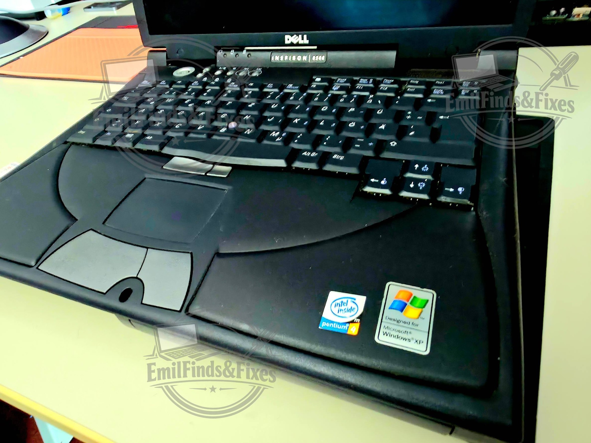 Schermo LCD Da 15,4 Pollici Per Dell Inspiron 1520 – Risoluzione 1280x800, Connessione A 30 Pin