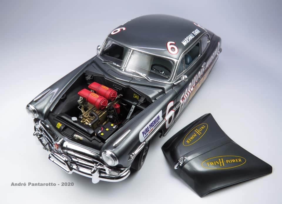 1/25 Moebius Models #6 Marshall Teague's 1952 Hudson Hornet NASCAR