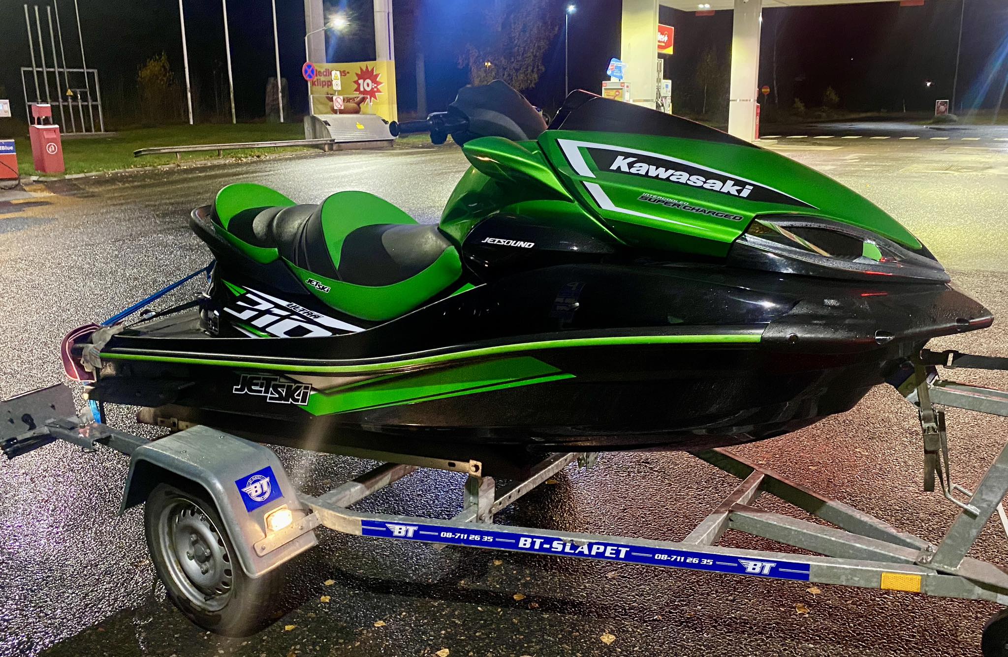 What is the gel coat color code for a 2018 Kawasaki Ultra 310XL
