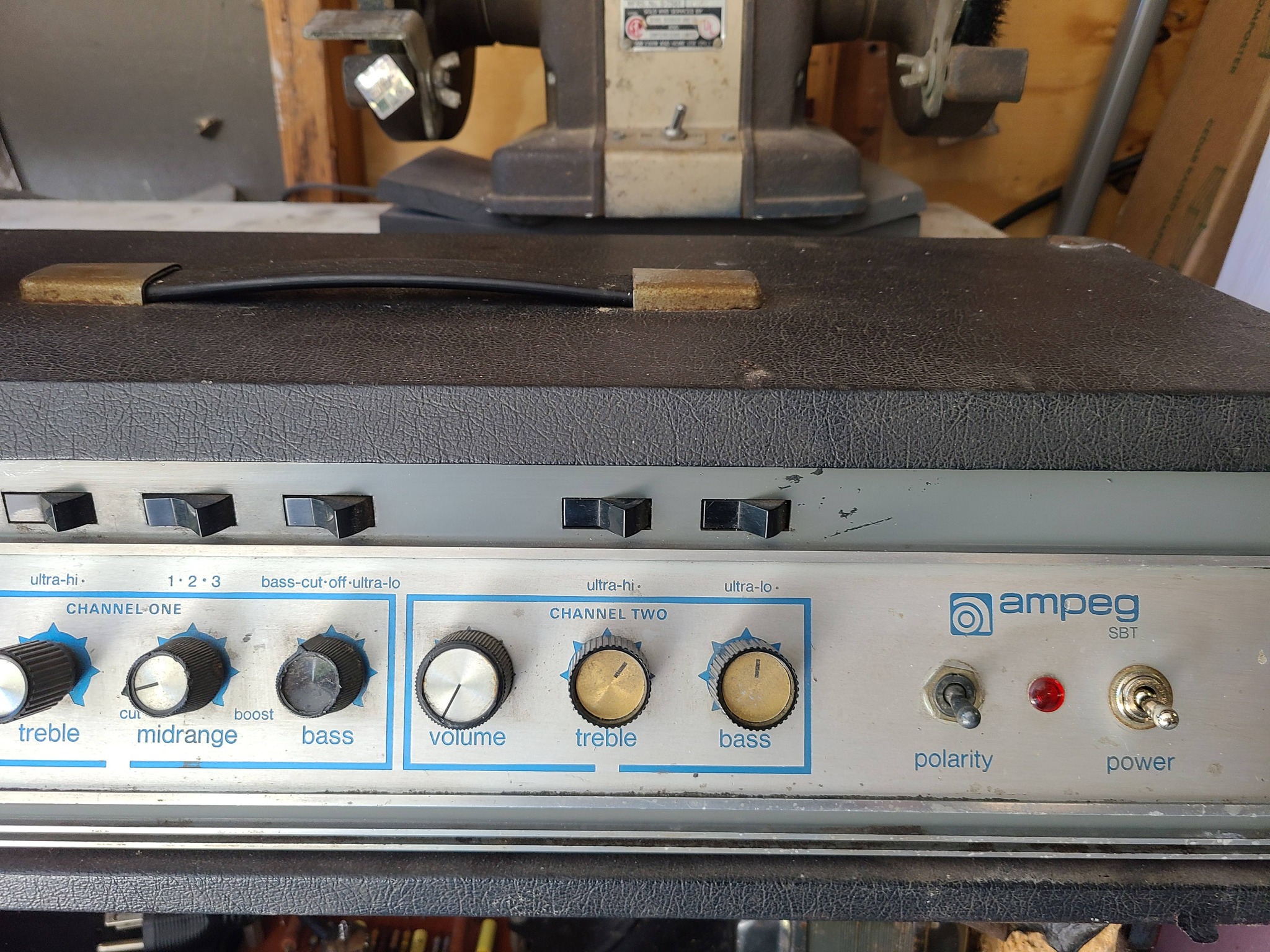Is this a good bass rig setup with Ampeg preamp and EV 18