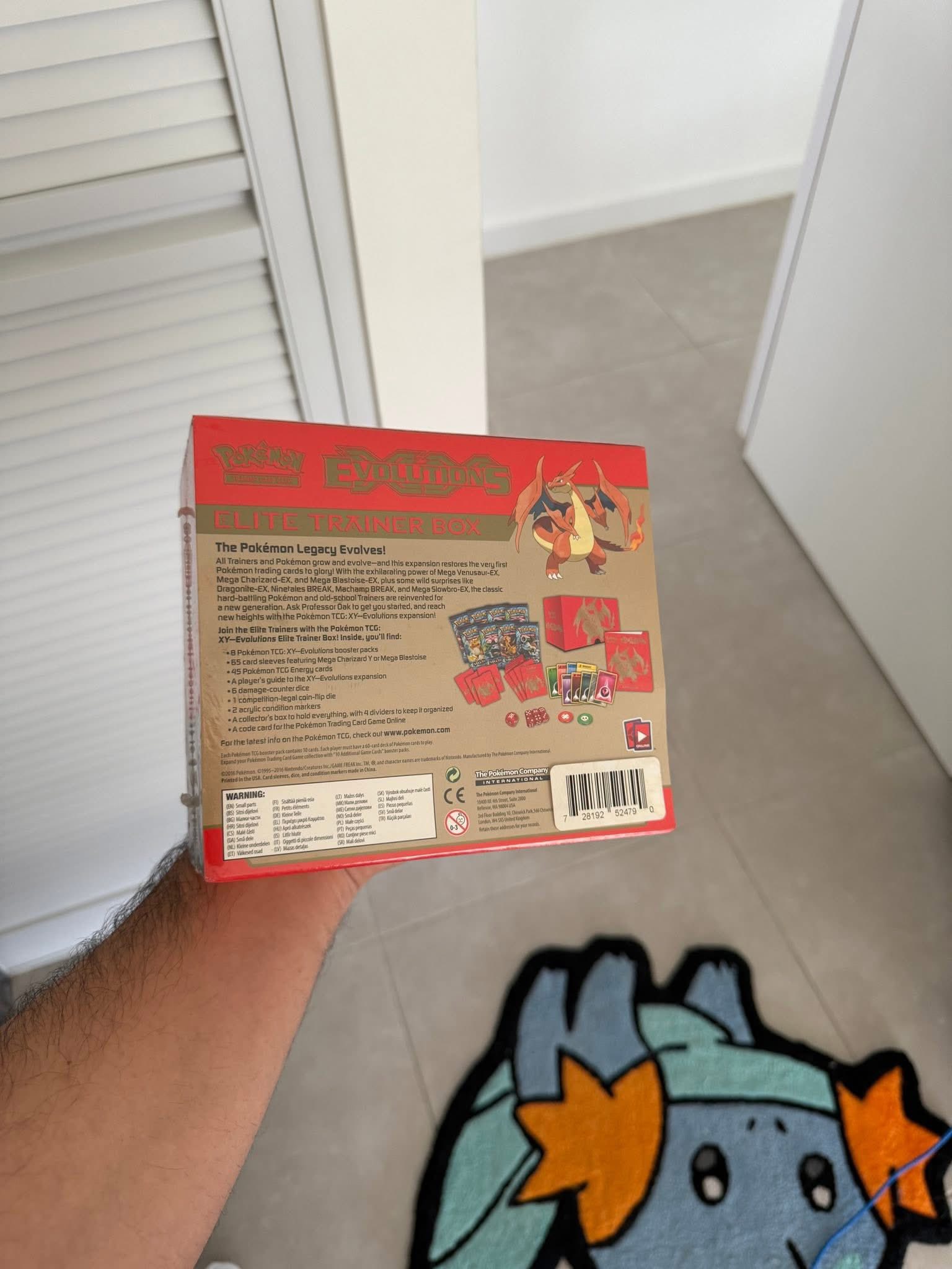Alfombra De Juego Oficial De Pokémon – Charizard Vmax – Colección Ultra Premium Para Protectores De Cartas