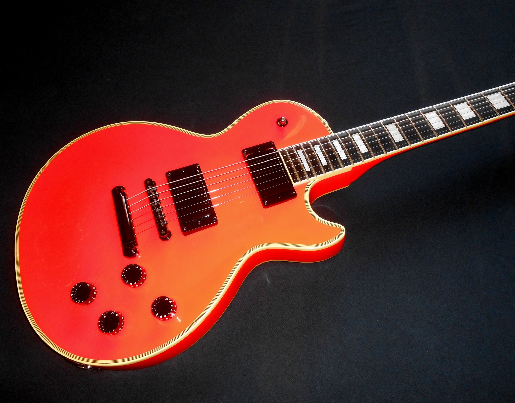 ESP Edwards E-LP-85CD Les Paul Custom - Neon orange.