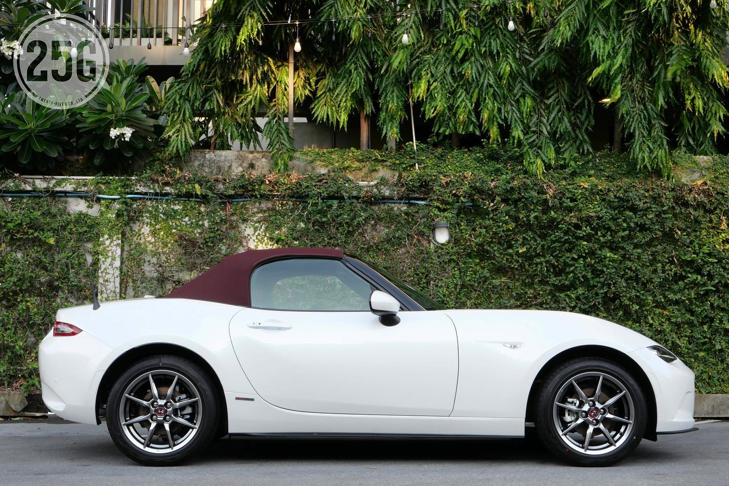 25G - 2020 Mazda MX-5 100th Anniversary (JDM) Condition:...