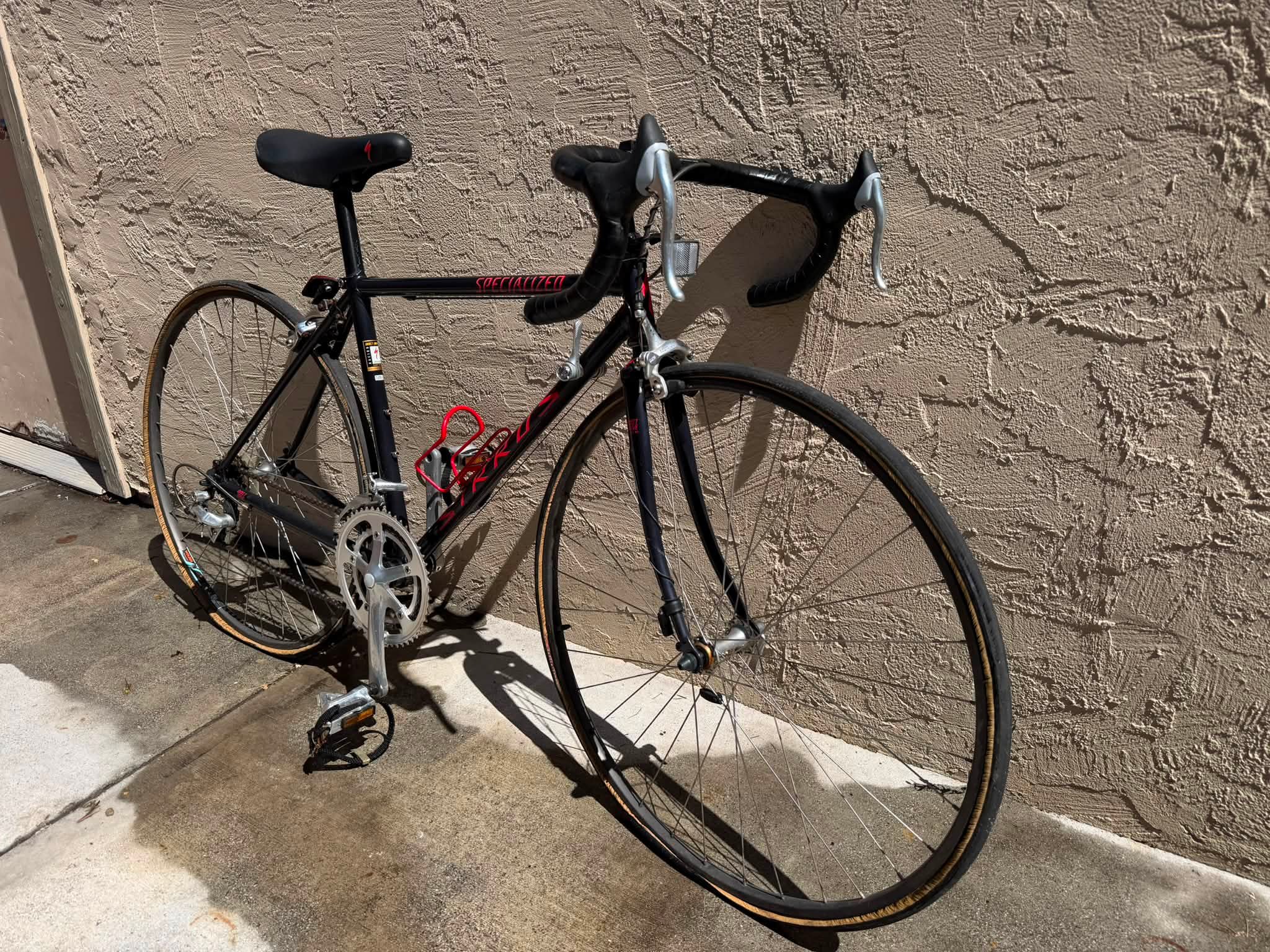 Lane's new Specialized Sirrus X 2.0 bike for commuting and family