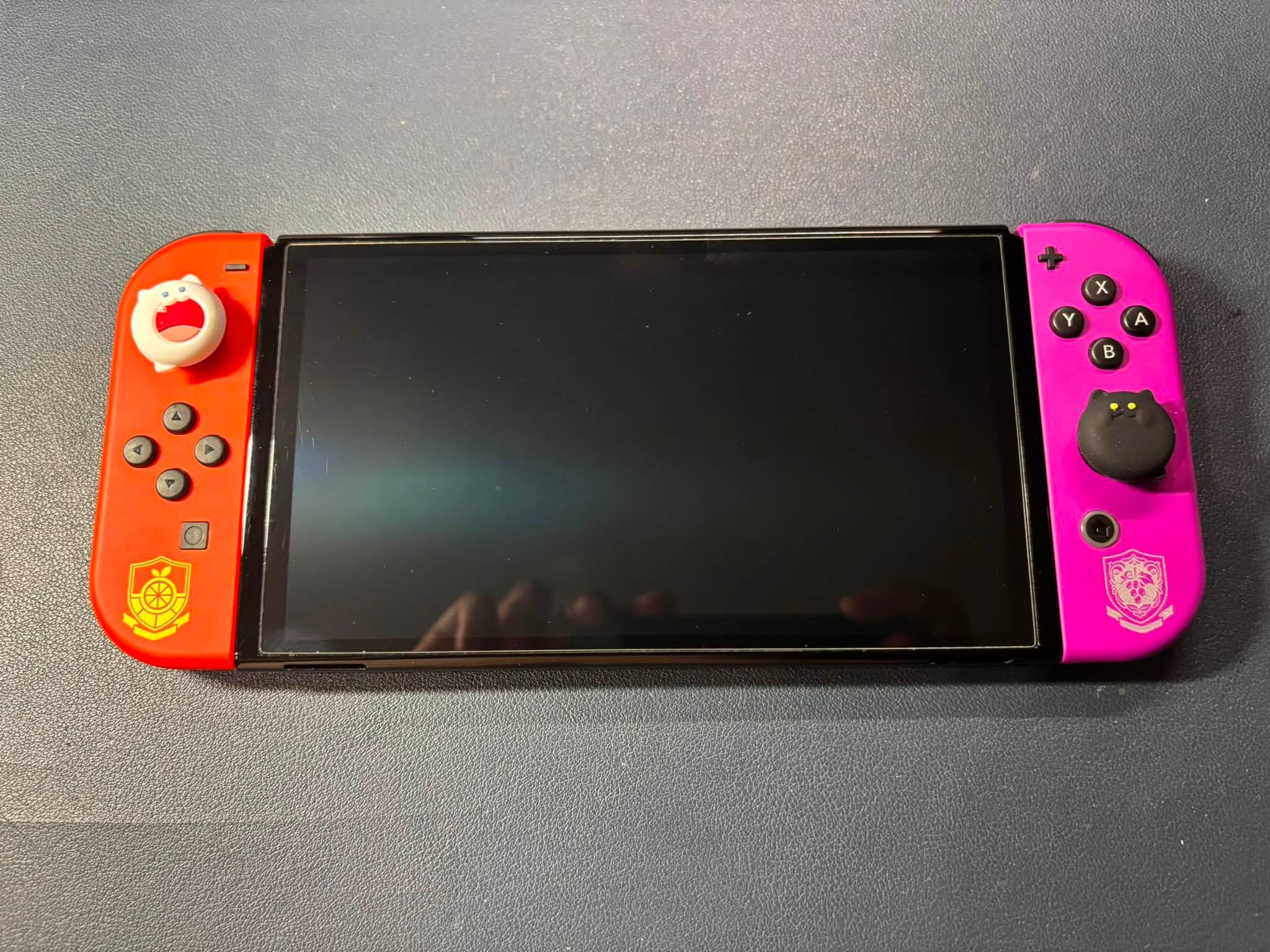 售】 【平台】Switch 【品名/價格】：(不拆賣) Switch OLED朱紫限定版