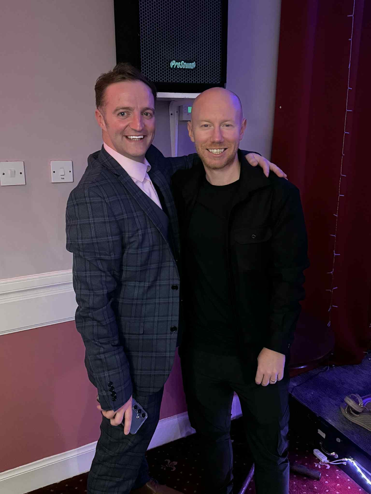 Jim - Catching up with my old mate Burnie 🎤 ️🪬 | Facebook