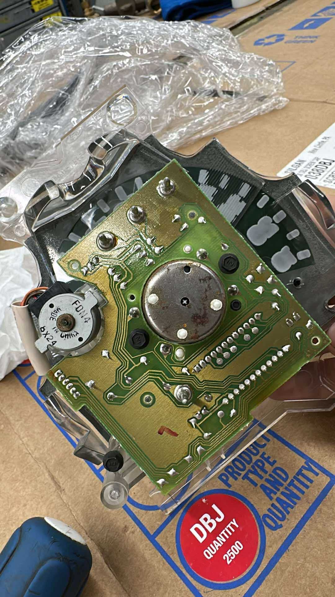 How to fix a 2004 Marquis fuse box?