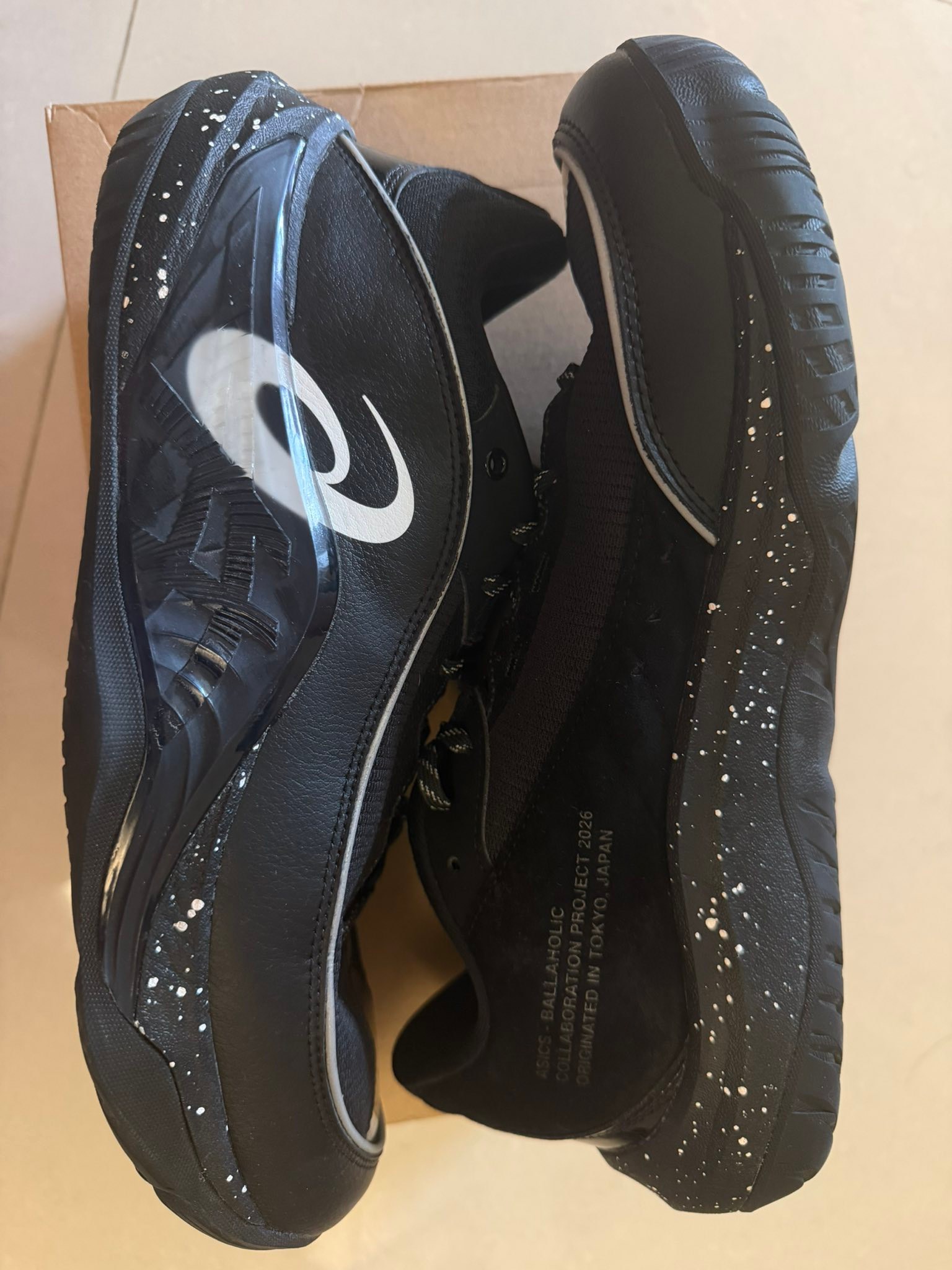 目的】出售【商品】Asics x ballaholic Unpre ars low 3 黑【尺寸 