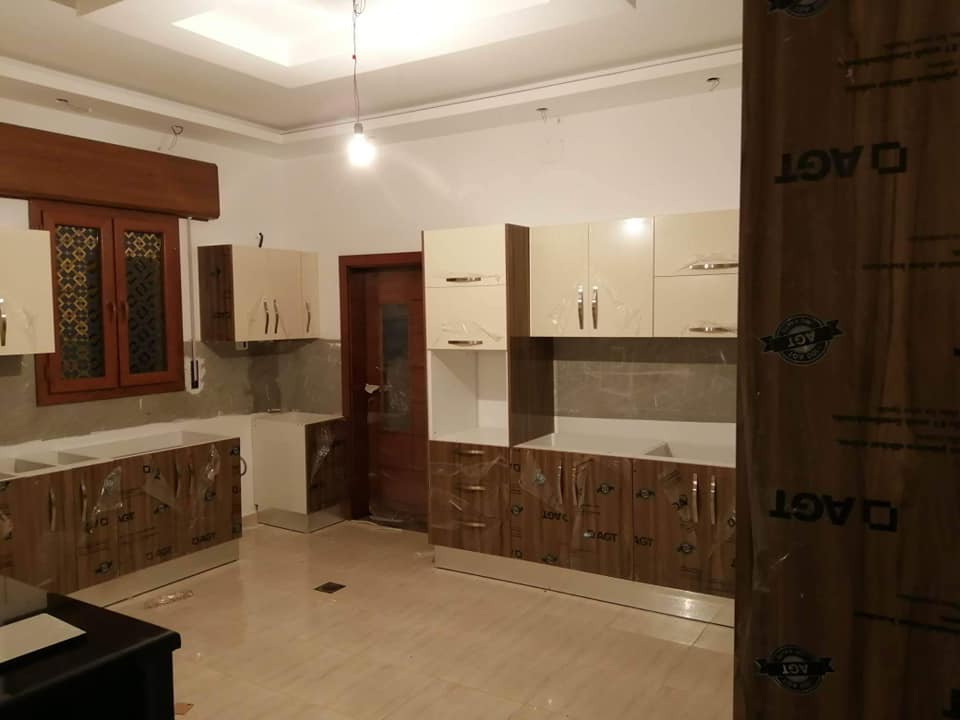 ‫شركة المطبخ الراقي لصناعة المطابخ والرخام الصناعي الغرياني Home