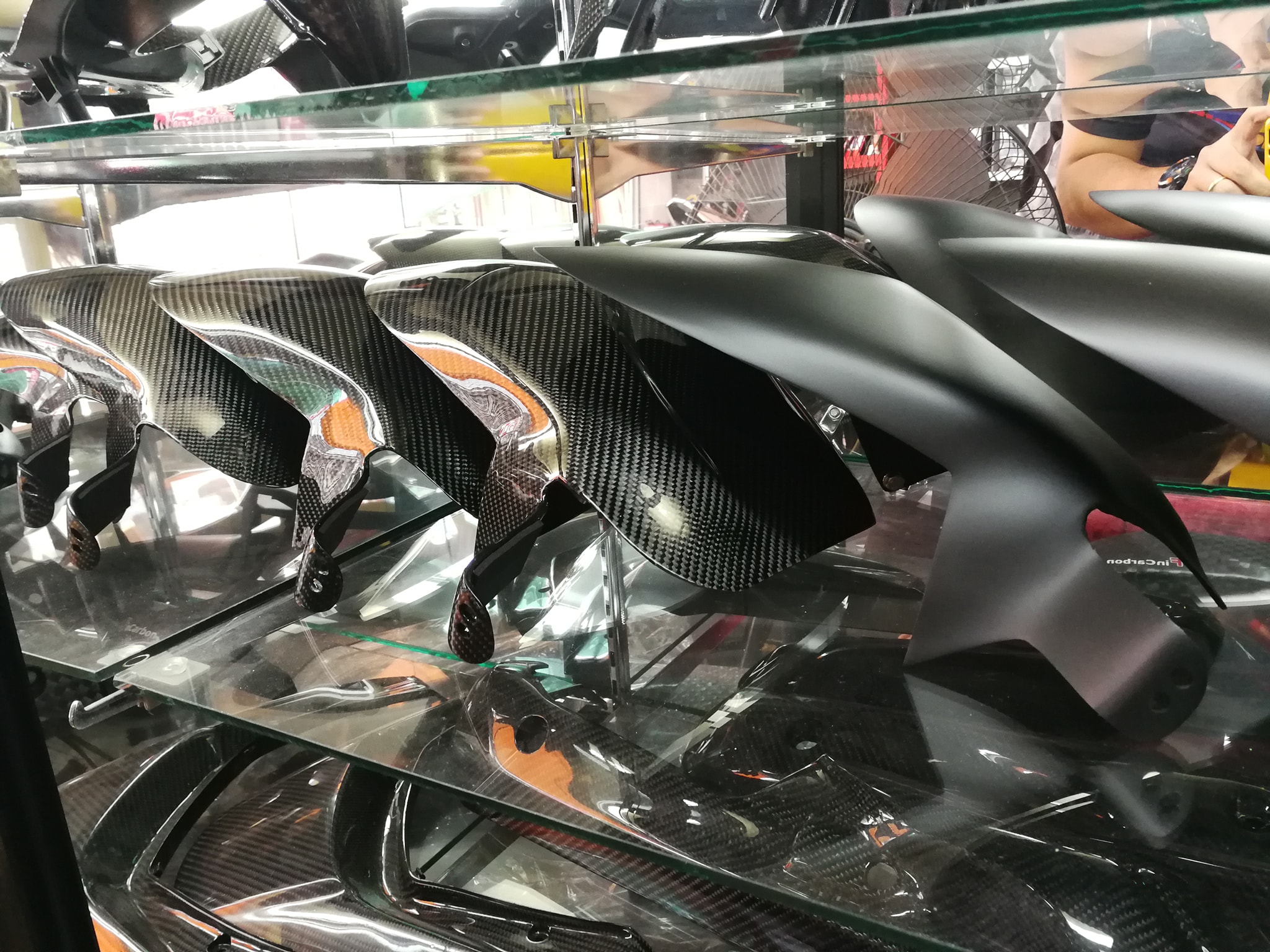 Finracingbike - บังโคลนหลังตัวในตรงรุ่น Xmax... | Facebook
