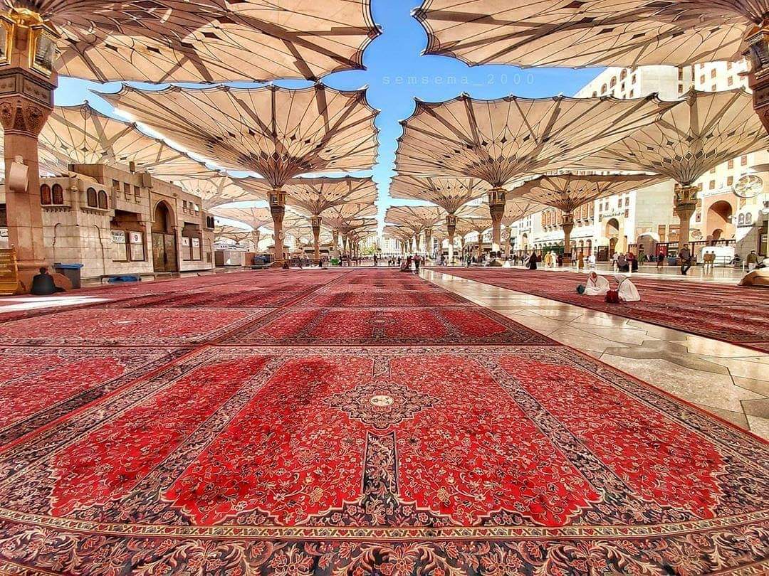 ‎قـل إن صـلاتـي ونـسـكـي ومـحـيـاي ومـمـاتـي لله رب الـعـالـمـيـن ...