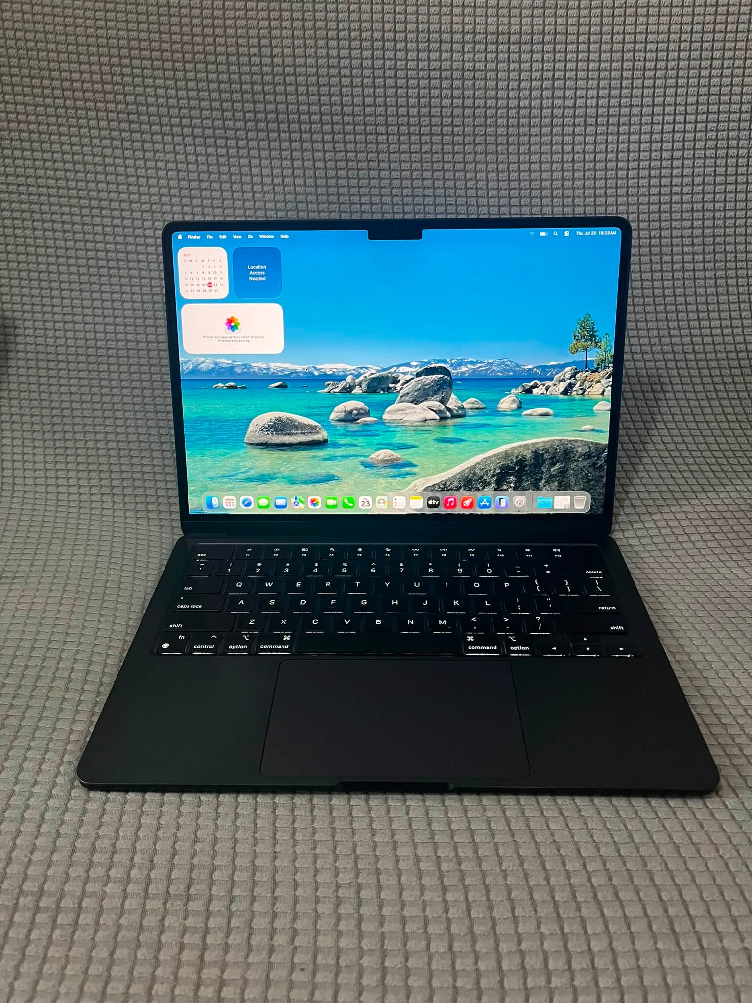MacBook Air M2 16/256 for sale with 100% battery health | Makati