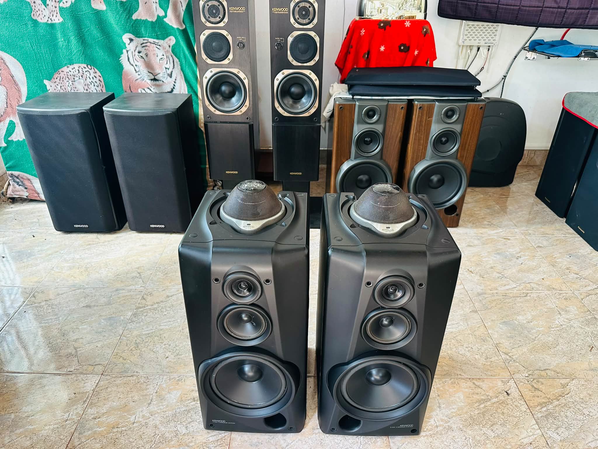 Kenwood S-68 speaker system for sale in Minuwangoda, Western Province