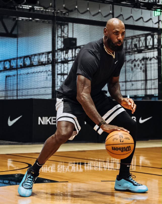 FIRST LOOK: Nike LeBron NXXT Gen By Juju Watkins “EYBL” 🟢🔴