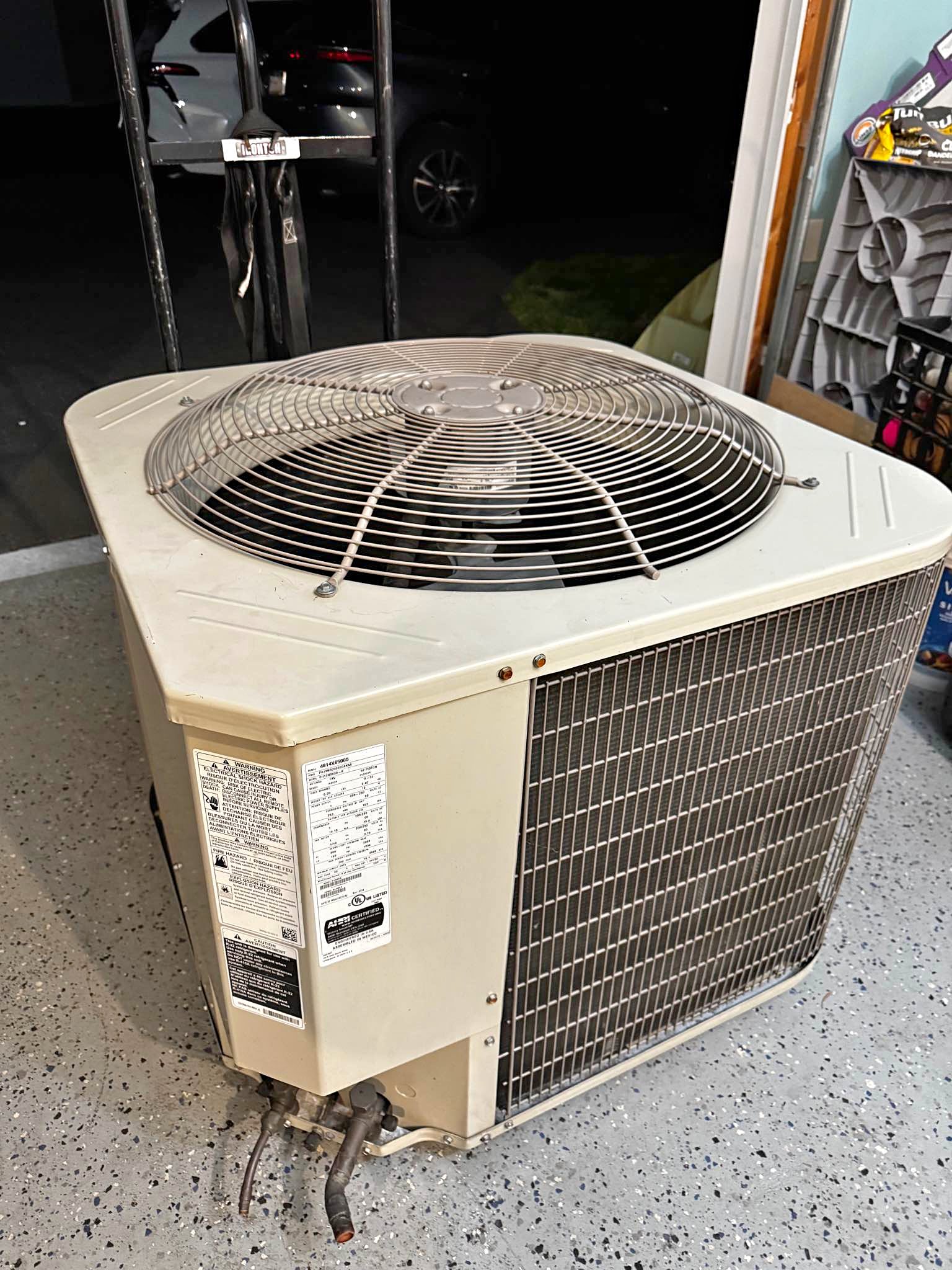 100% working! 2.5 ton heat pump outdoor unit R22 - Air Conditioners ...