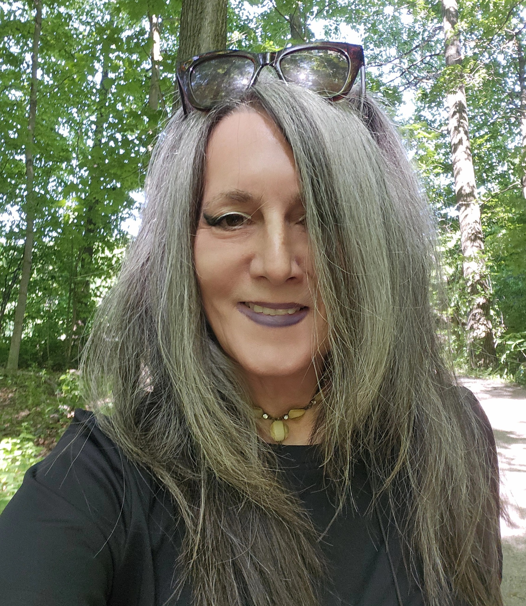 A hostile woman attacks Chris Elston because he supports not ...