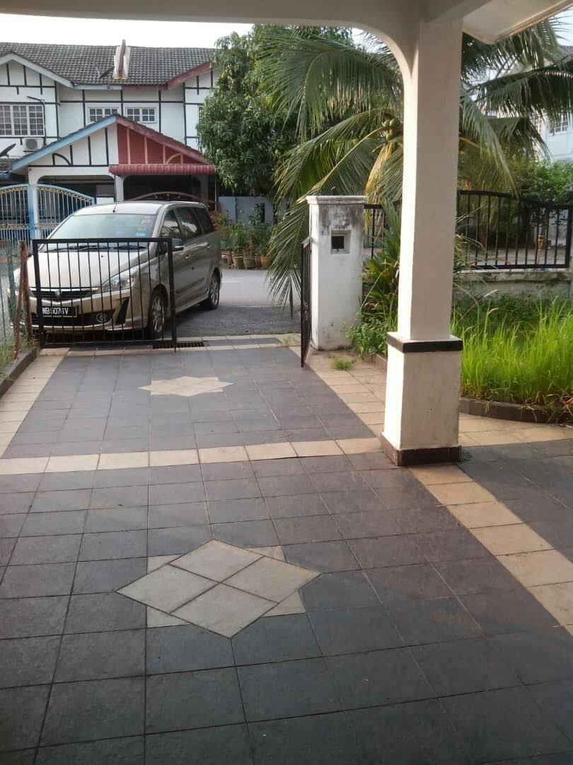 94 Estate - FOR SALE : 2 STOREY HOUSE PUNCAK ALAM@ FASA 2...