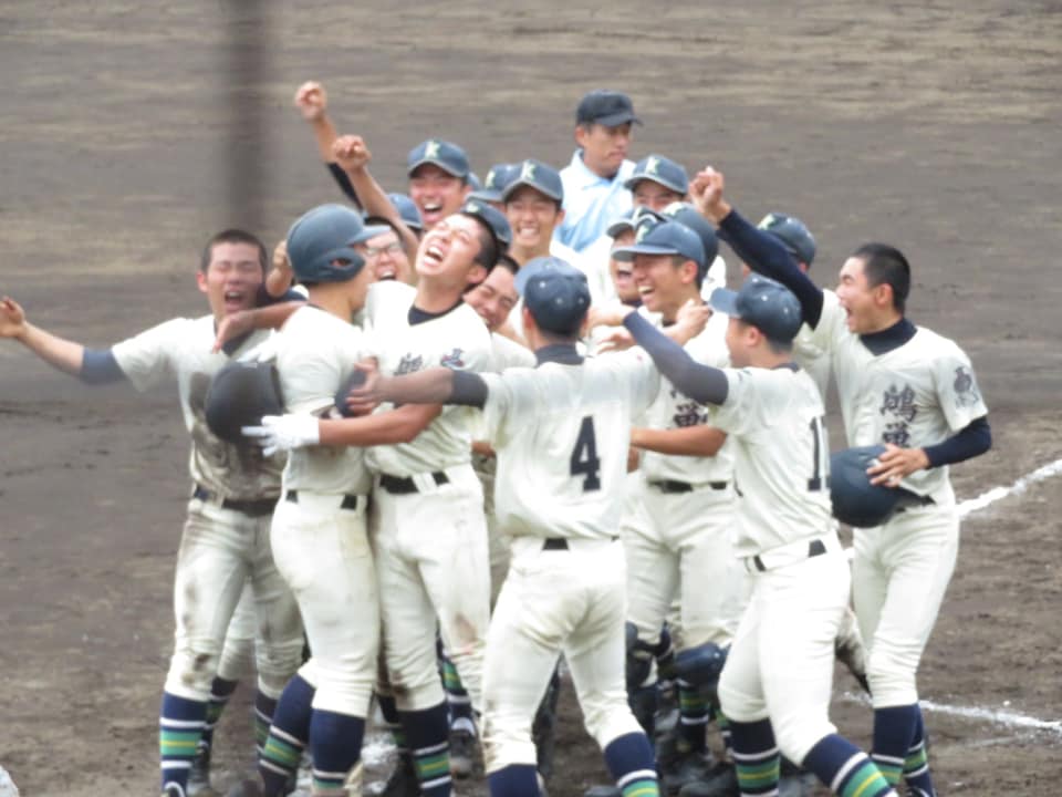 鴻巣高校野球部 Home Facebook