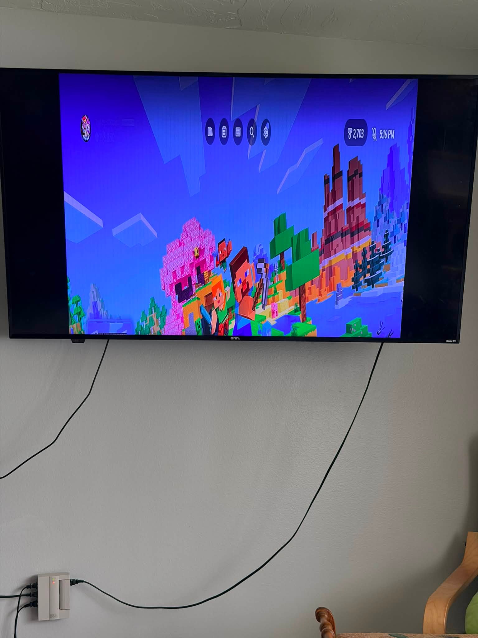 Xbox Series S screen issues with stretched icons and games