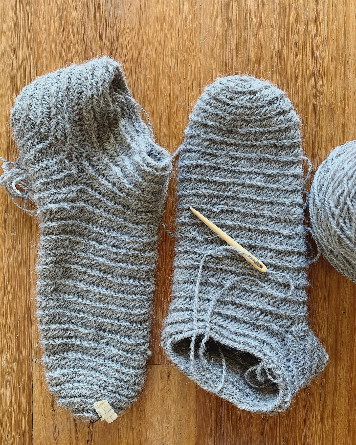 Bonsai Woman - Why nalbind when you can knit? I get asked... | Facebook
