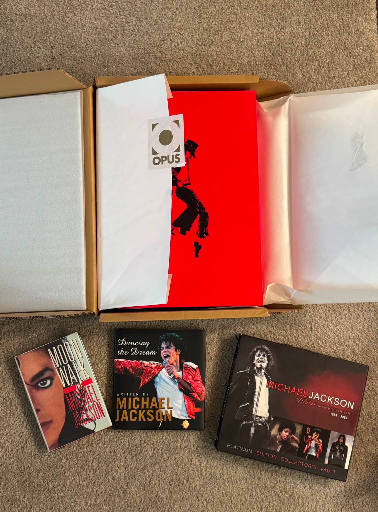 Where to find a first edition of Michael Jackson's Dancing the Dream