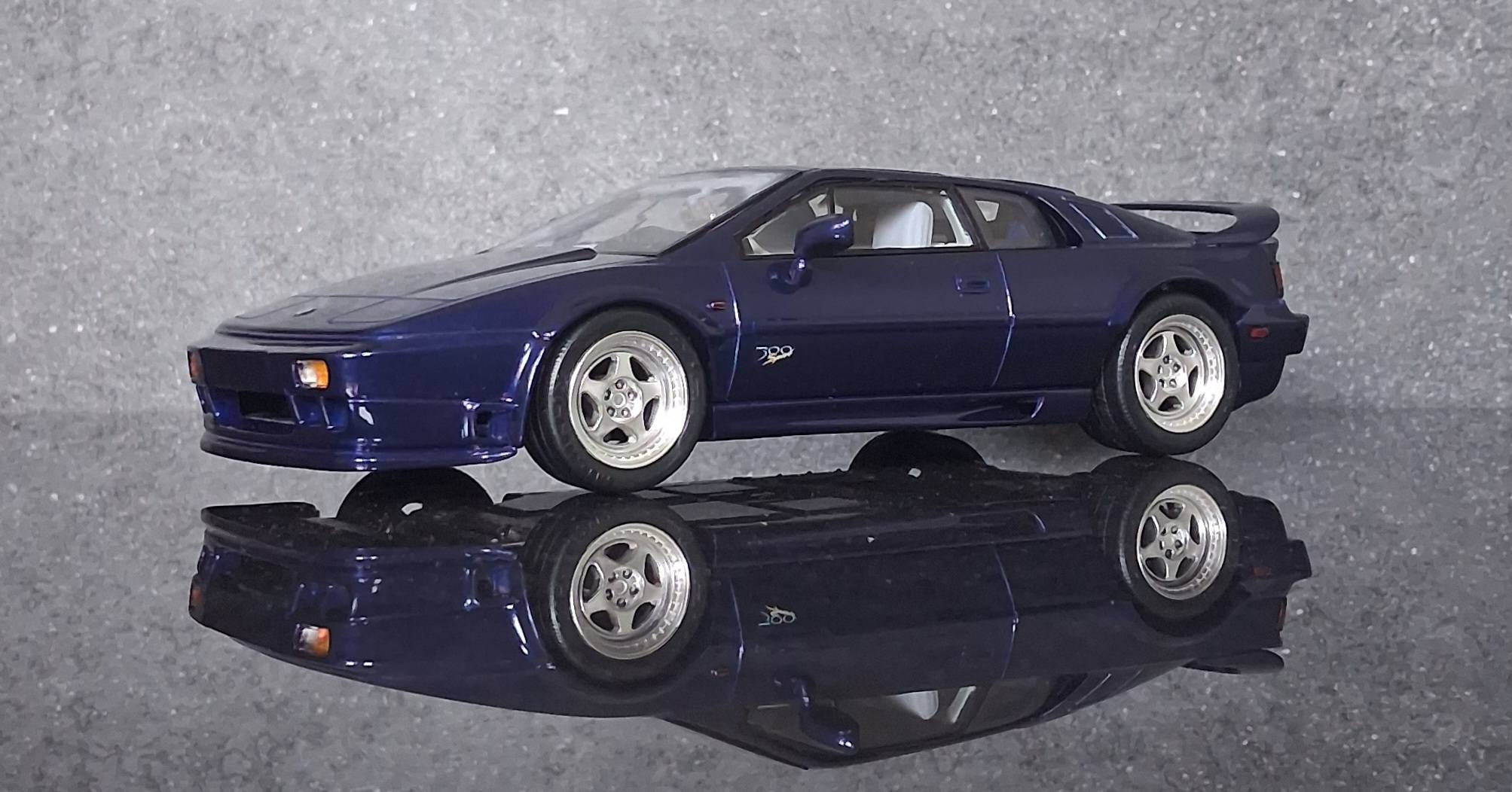 自動車 Monogram 1/24 Lotus Esprit Sport 300 93 Lotus Esprit Sport 300 Monogram Bausatz 1:24