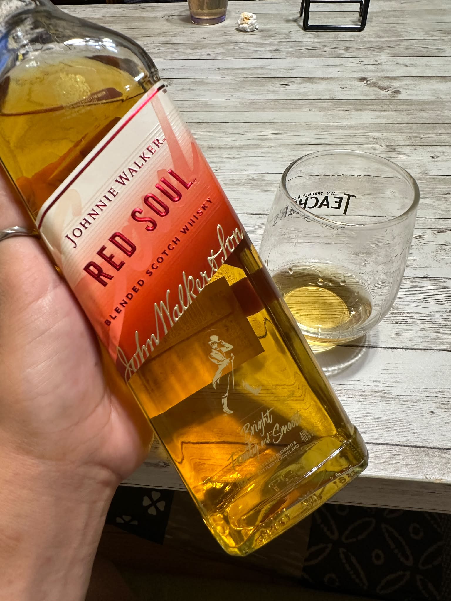 珍しいネパールのウイスキーもいただきました🇳🇵