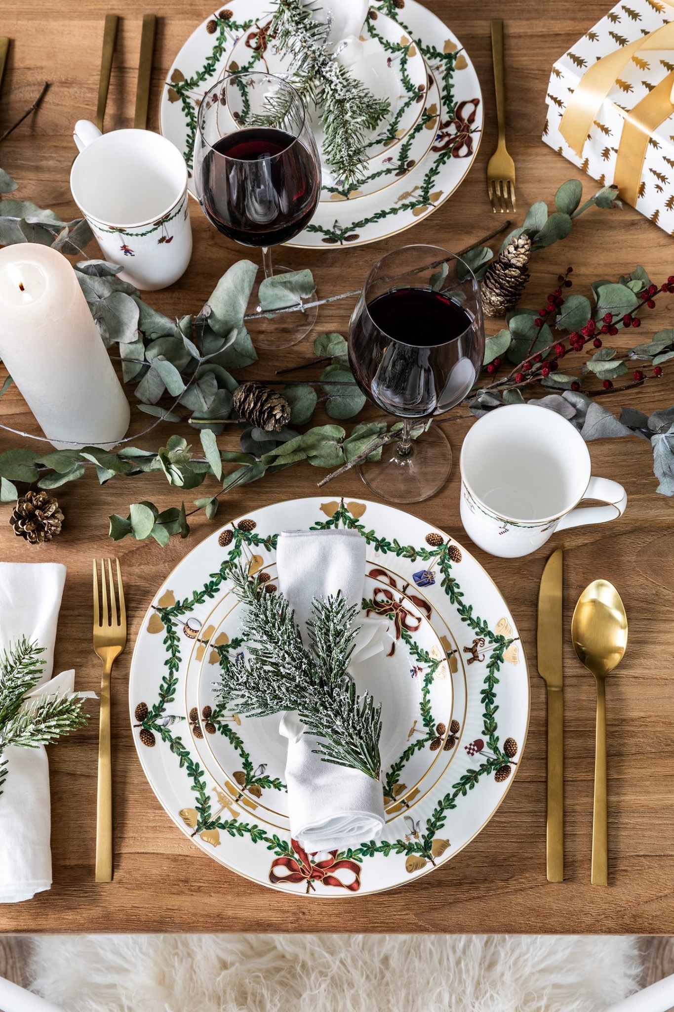 ➡️ westwing.me/weihnachts-porzellan Mit dem Weihnachts-Porzellan von Royal Copenhagen feiert Ihr ein königliches Weihnachtfest🎄