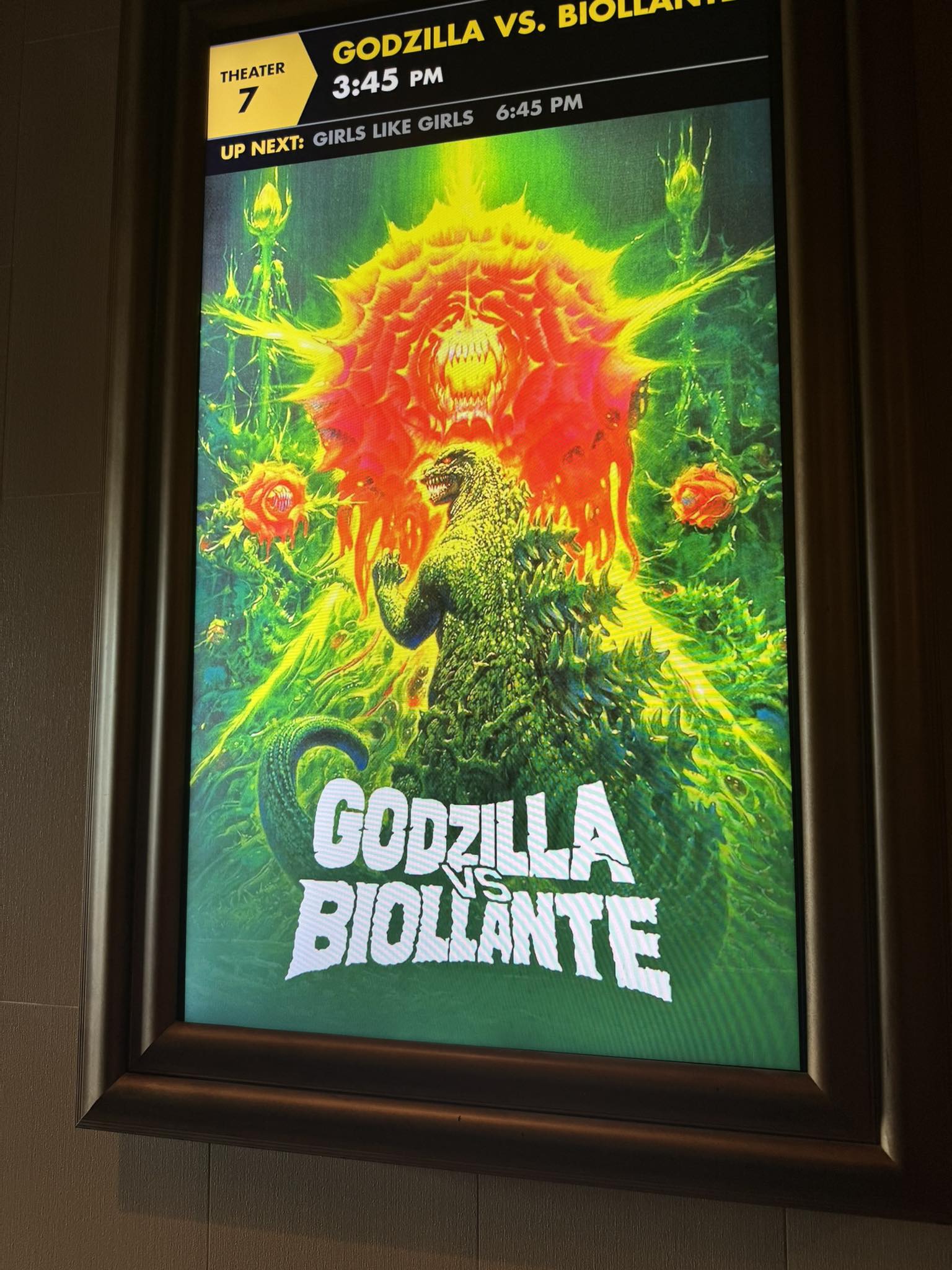 A brief behind the scenes of 1989's GODZILLA VS BIOLLANTE.