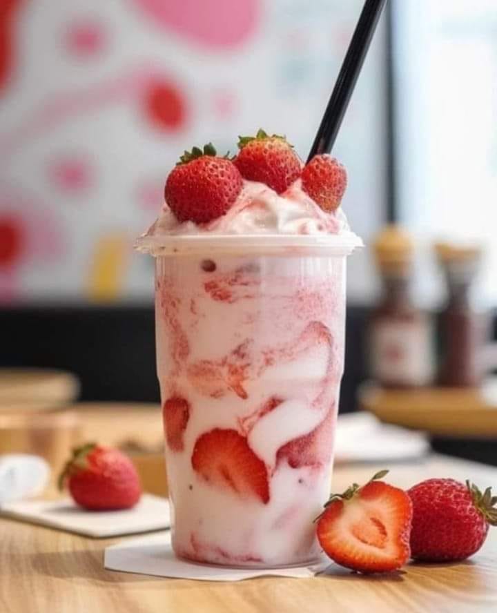 Korean Vegan Strawberry Milk: 1 pound strawberries, finely diced