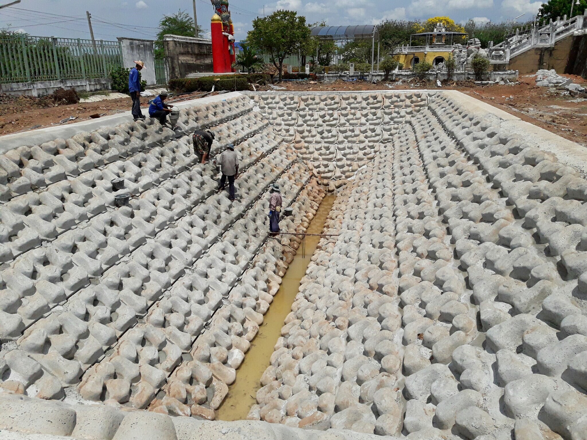 Wazzadu.com - “Slope Protection” ของCPS คือ ”หินเรียงสำเร็จรูป” ที่ช่วย ...