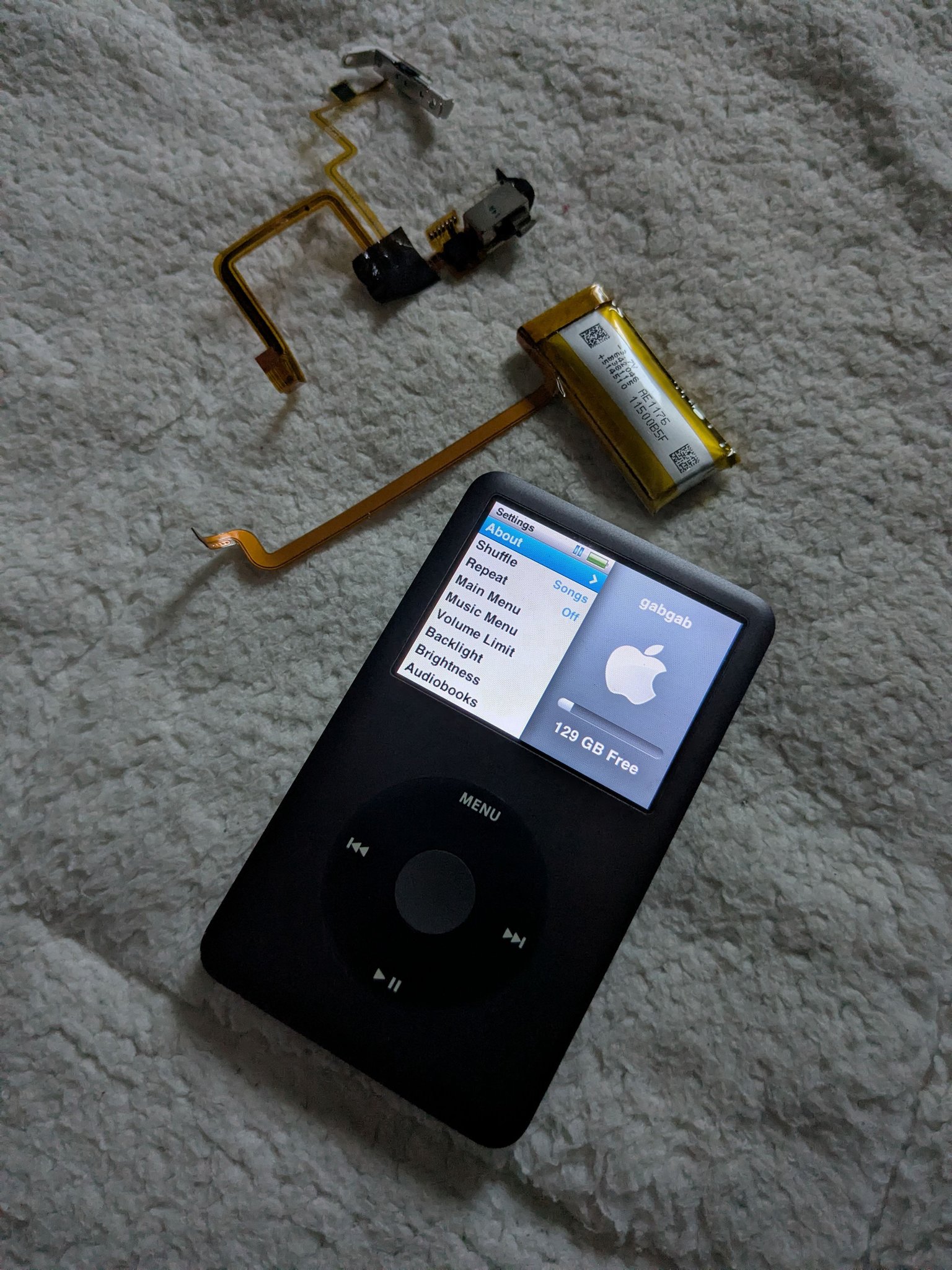 7th gen 160gb with unique model number mc484