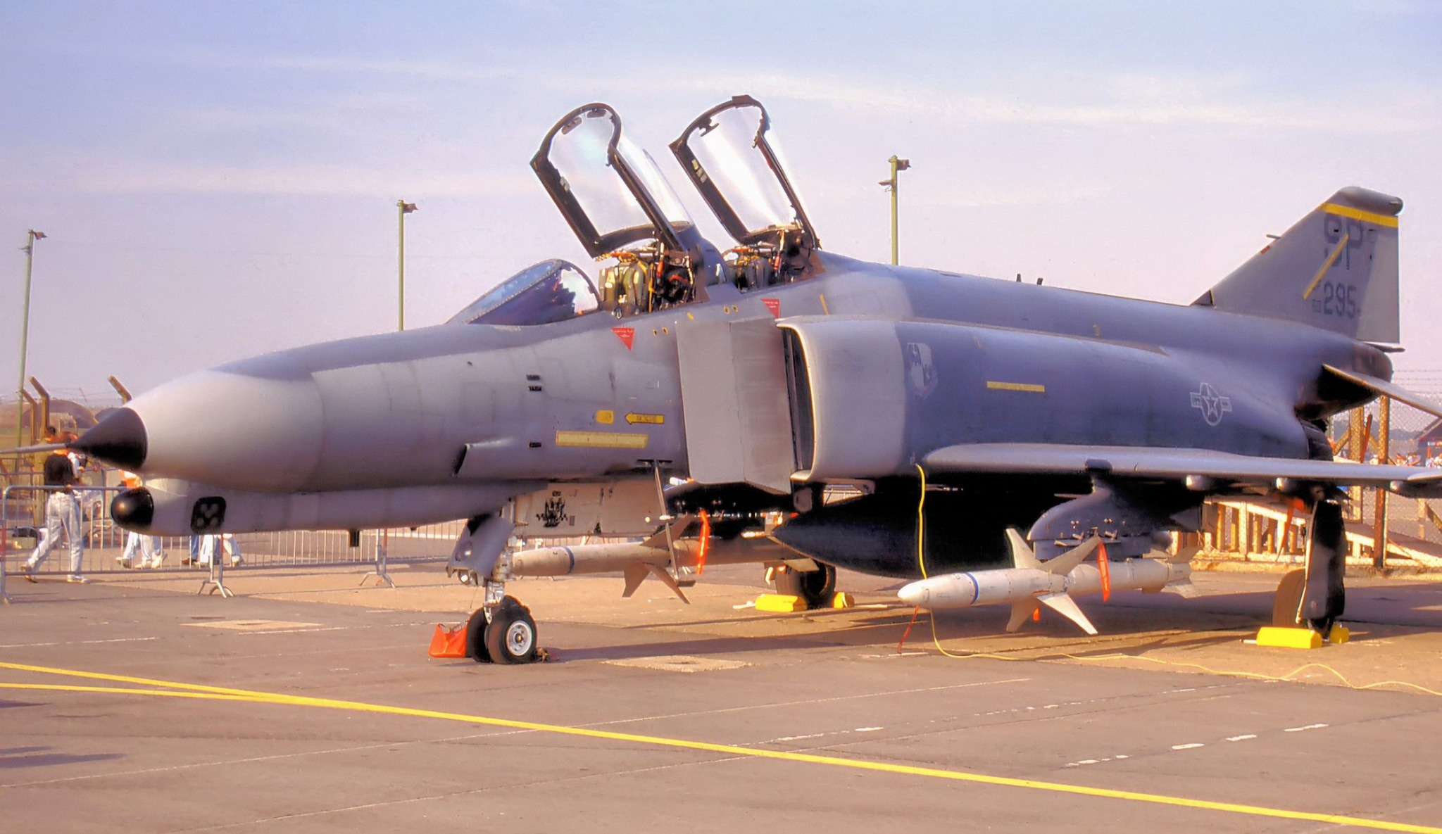 F-4G Phantom II 69-7295/SP 52 TFW Upper Heyford 1991
