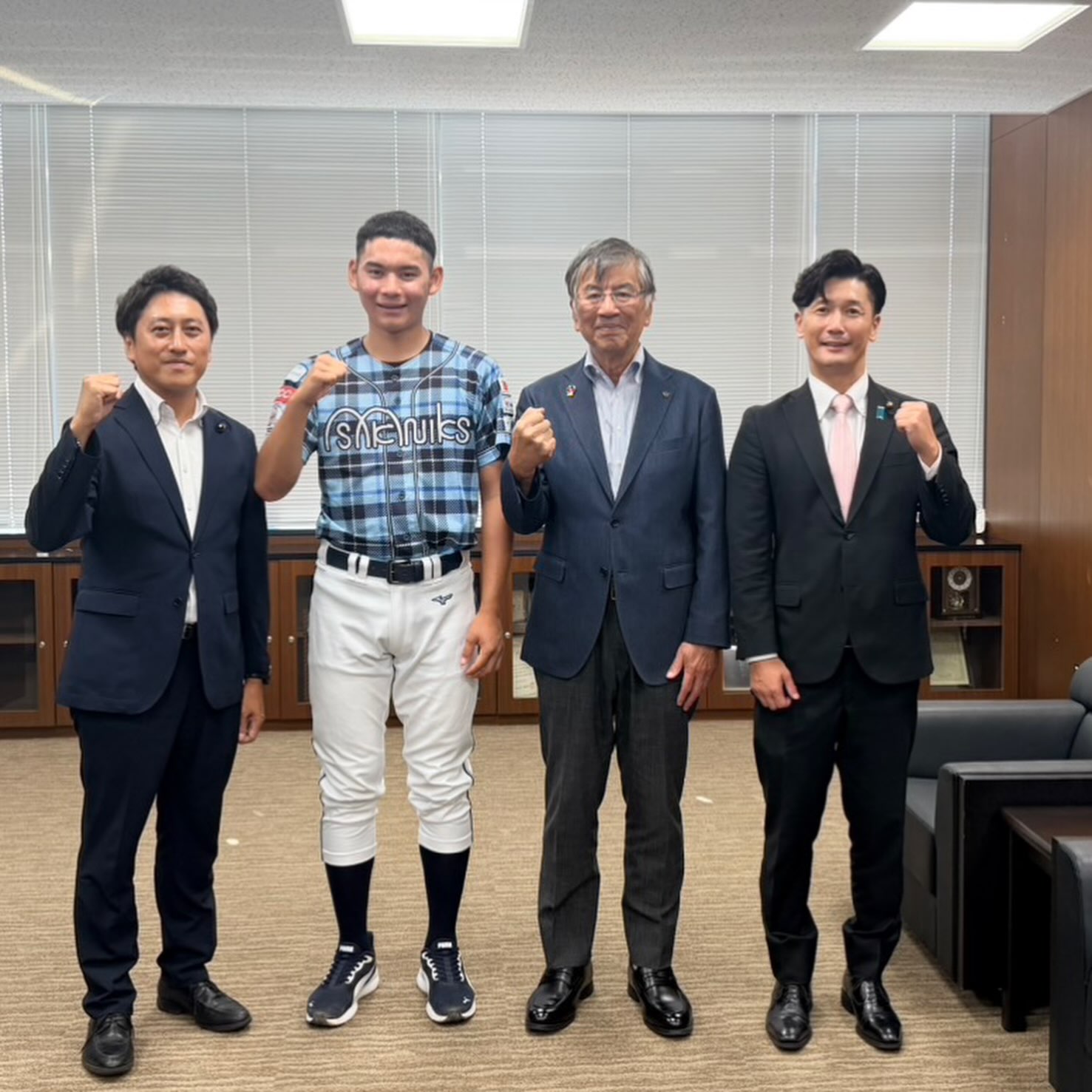活動歴および当時の関連ビジュアル記録