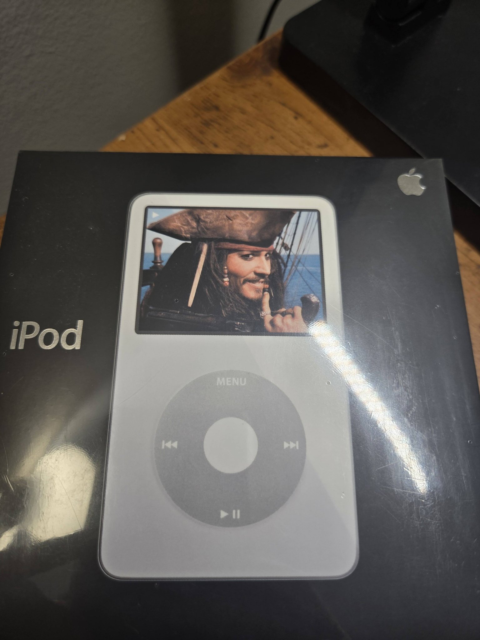 What is the value of a sealed 2004 40gb iPod on eBay?