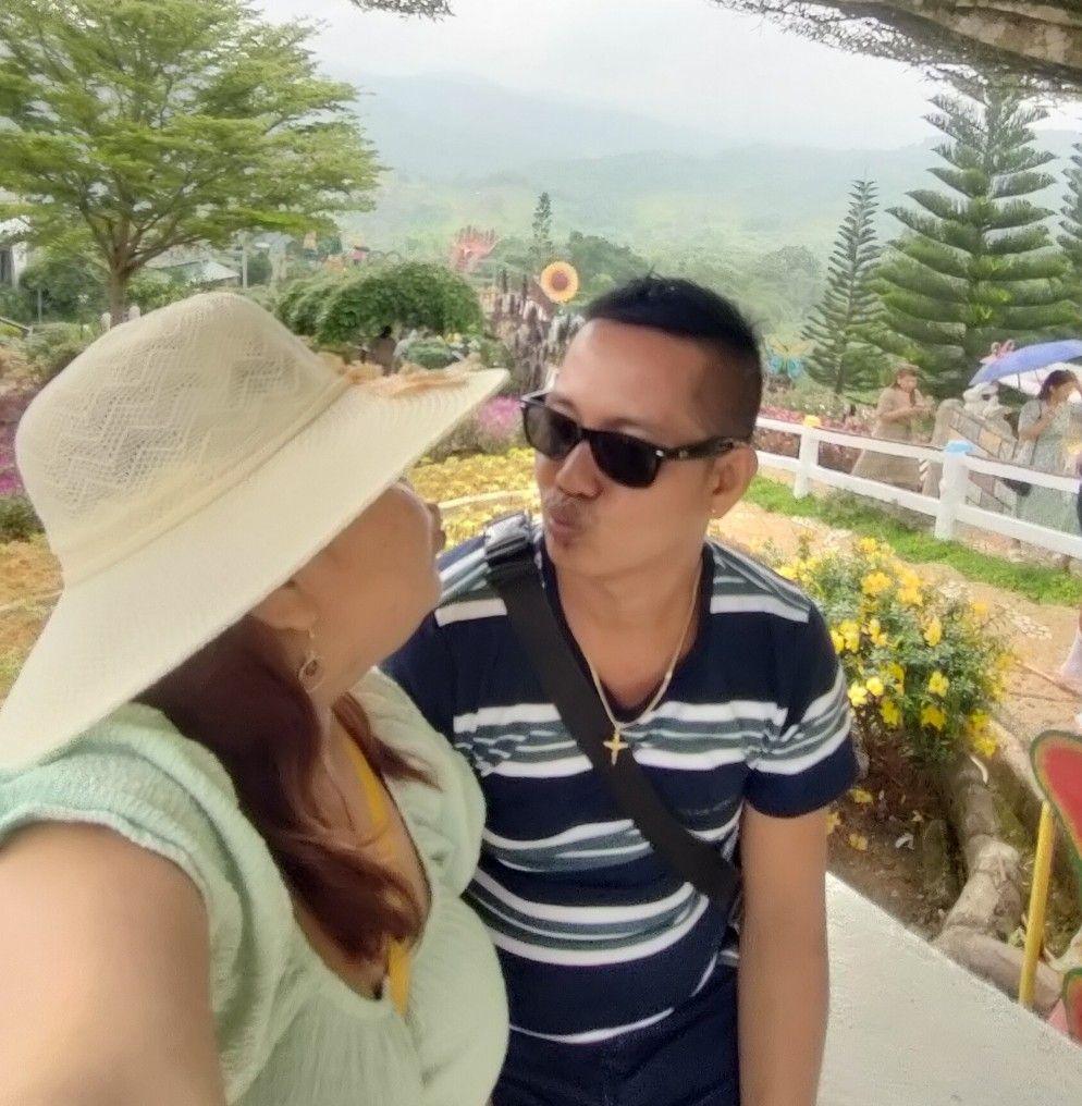 Heaven has you now, but my heart keeps you always. I miss you, my vhie ...