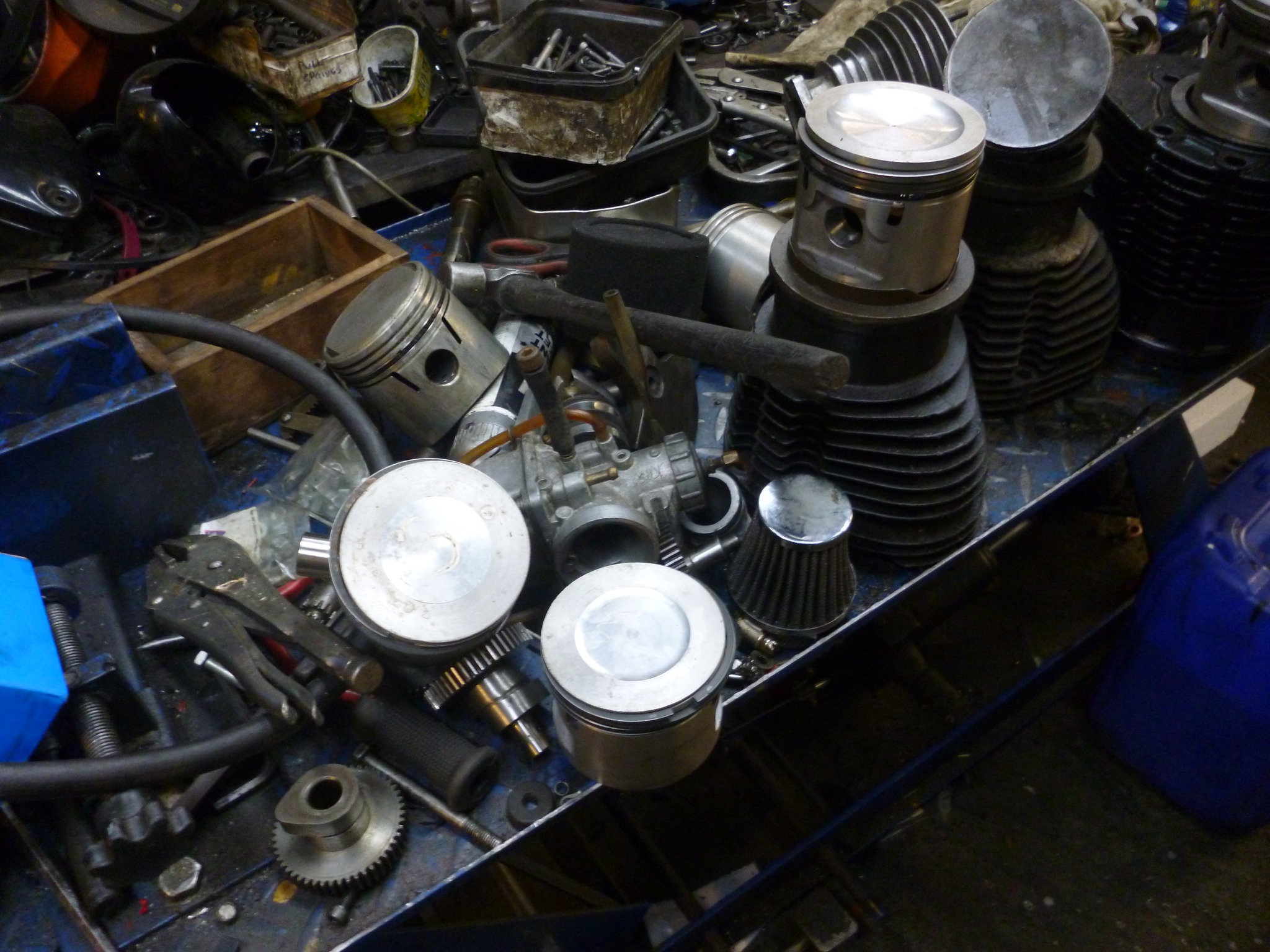 Is MPJET still producing 0.061 RC engine parts?