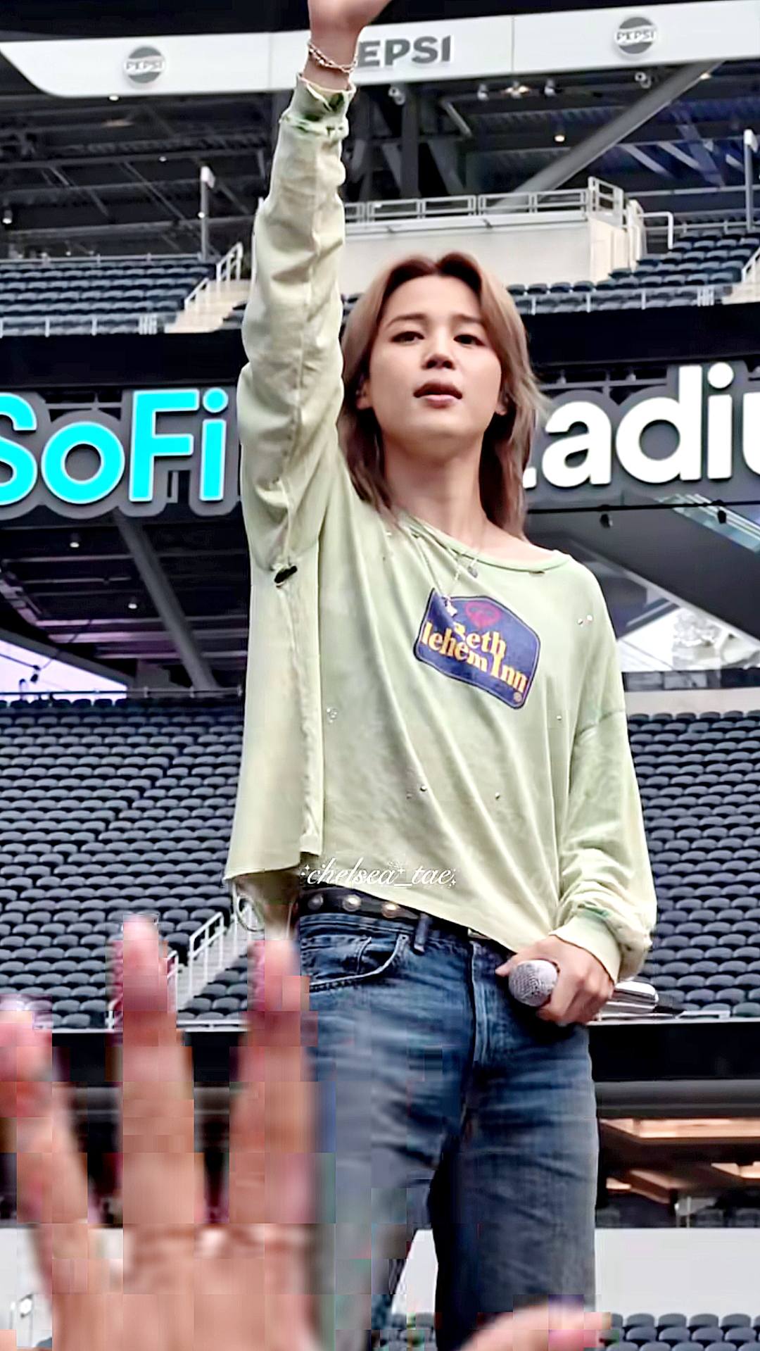 Jimin 😍😍😍 Day 3 in Los Angeles #JIMIN #BTS #losangeles