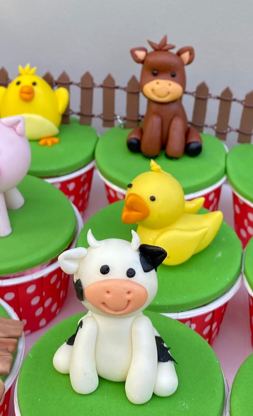 cupcake-myanmar-old-macdonald-had-a-farm-e-i-e-facebook