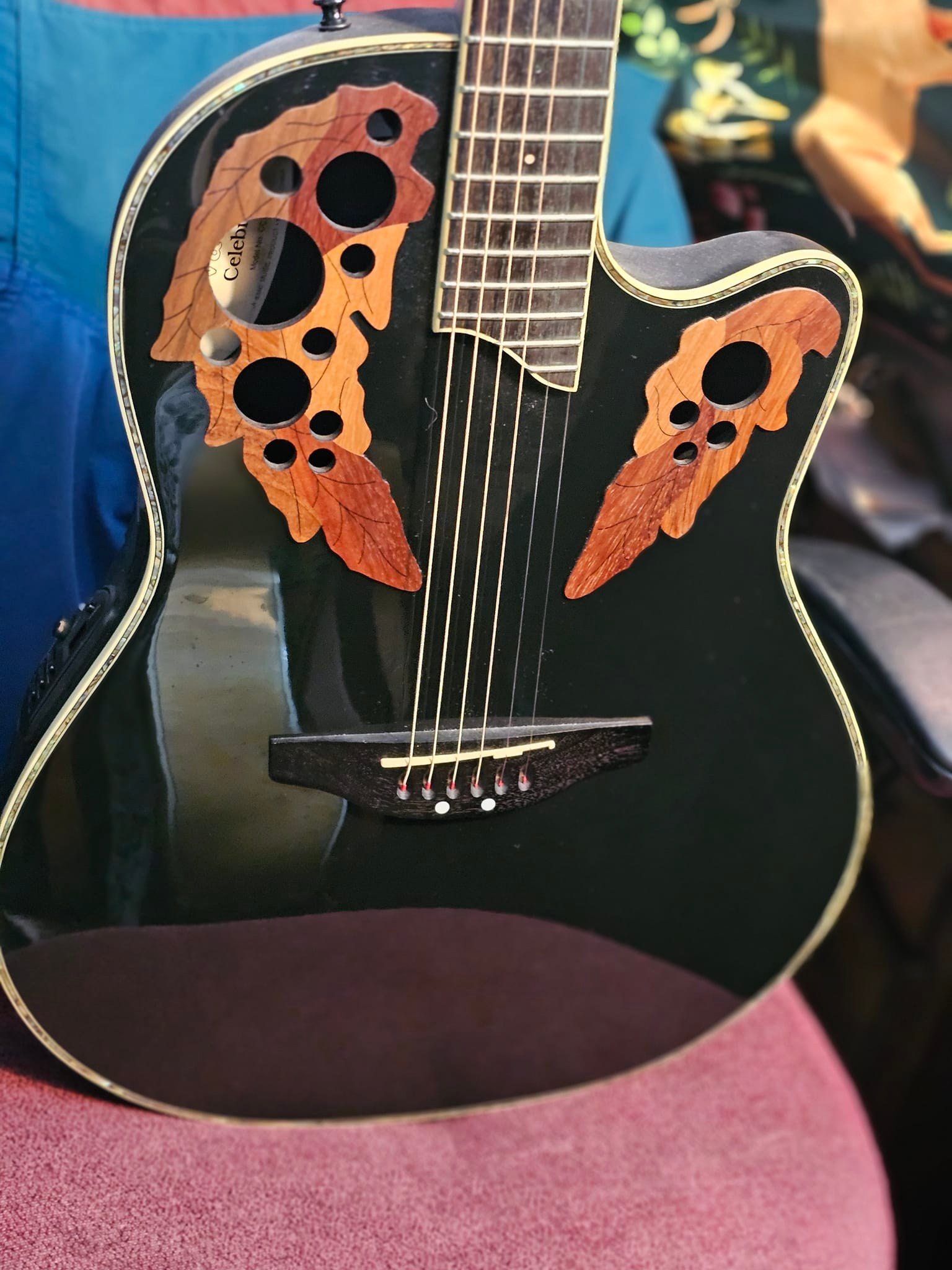 What is the Ovation Celebrity CC48 guitar?